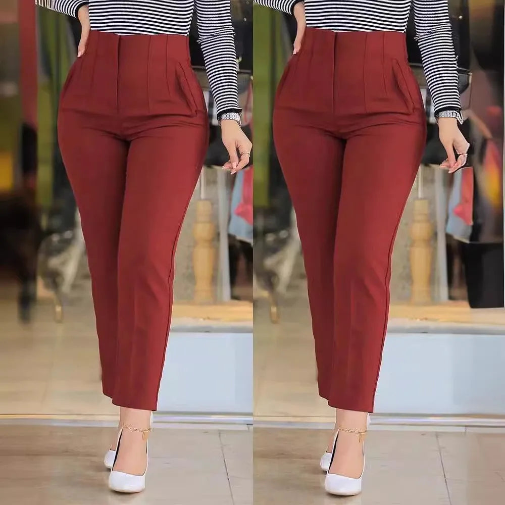 Calça alfaiataria feminina cintura alta, modelagem slim ou reta, tecido sofisticado com elastano. Perfeita para trabalho e ocasiões elegantes.