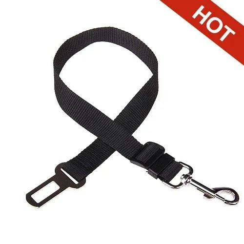 Cinto de segurança ajustável para pets, ideal para cães e gatos no carro. Encaixe universal, resistente, confortável e fácil de usar