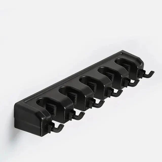 Suporte organizador de vassoura para parede, prático e resistente.