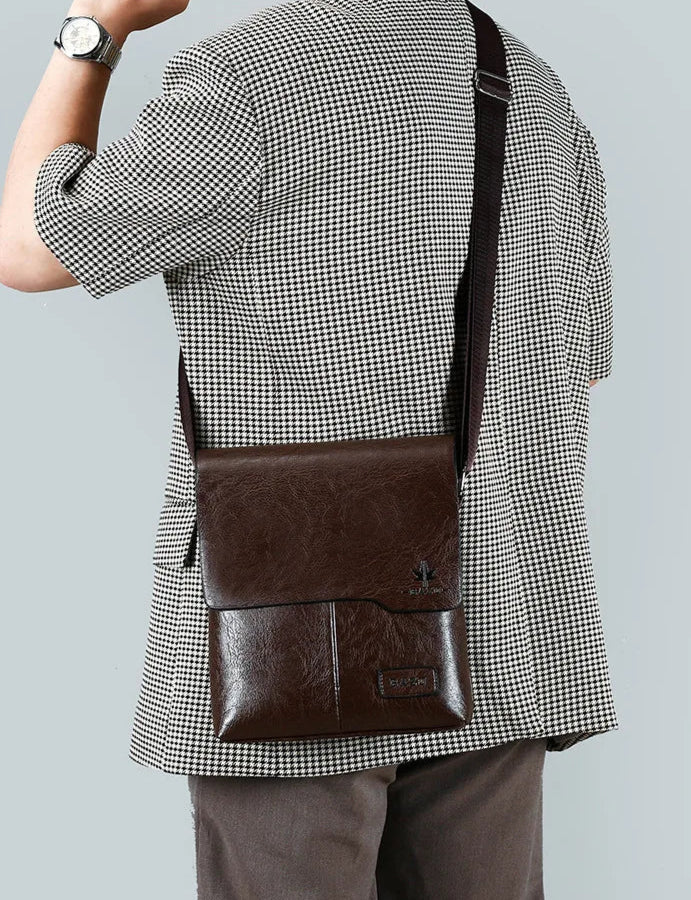 Bolsa Luxo Vintage feminina com design clássico, espaçosa, elegante e versátil para uso diário ou ocasiões especiais.