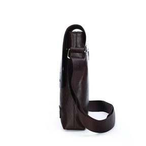 Bolsa Luxo Vintage feminina com design clássico, espaçosa, elegante e versátil para uso diário ou ocasiões especiais.