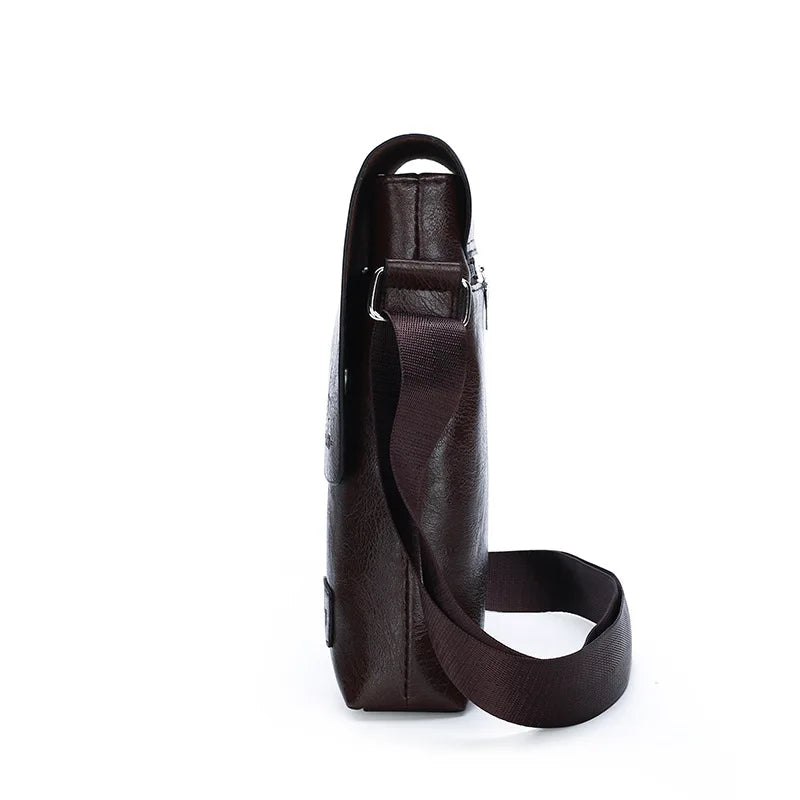 Bolsa Luxo Vintage feminina com design clássico, espaçosa, elegante e versátil para uso diário ou ocasiões especiais.