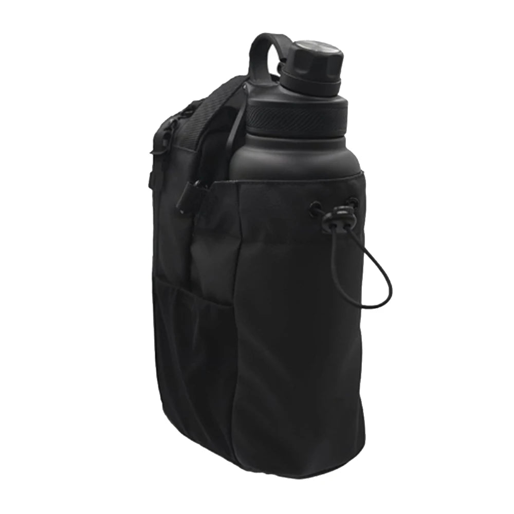 Bolsa de academia com fechamento magnético, compartimento térmico e design moderno. Ideal para uso diário com praticidade e estilo.