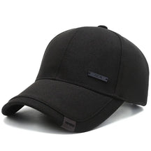 Boné preto blackout unissex com aba curva, ajuste traseiro e design minimalista – ideal para estilo urbano e conforto diário