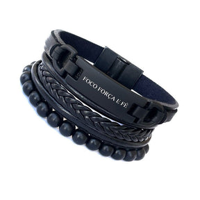 Bracelete magnético moderno que une estilo e energia positiva.