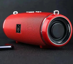 Caixa de som portátil Bluetooth potente com bateria recarregável.