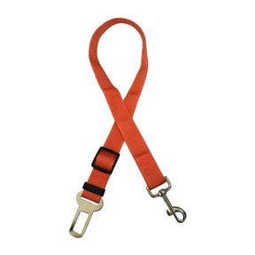 Cinto de segurança ajustável para pets, ideal para cães e gatos no carro. Encaixe universal, resistente, confortável e fácil de usar