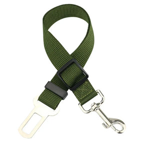 Cinto de segurança ajustável para pets, ideal para cães e gatos no carro. Encaixe universal, resistente, confortável e fácil de usar