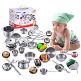 Cozinha infantil com kit de utensílios divertido e educativo.