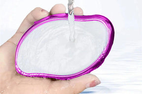 Depilador elétrico feminino prático, indolor e eficiente.