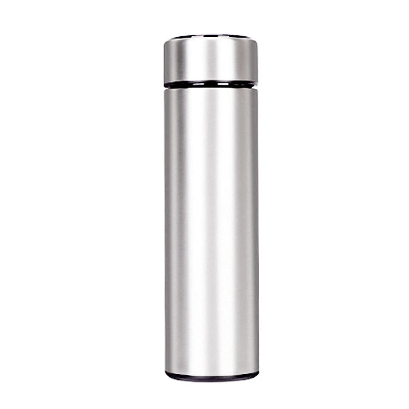 Garrafa térmica inox que conserva bebidas quentes e frias por horas.