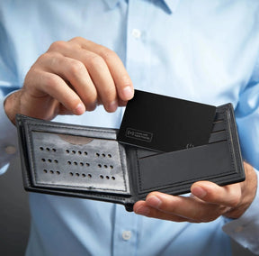 GPS compatível com Apple e Android, portátil e preciso.