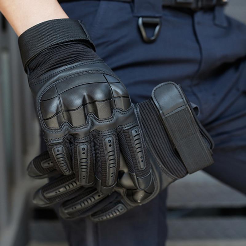 Luva para motoqueiro com proteção e conforto para pilotagem.