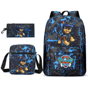 Mochila infantil Patrulha Canina com estampa colorida dos filhotes, material poliéster resistente, alças acolchoadas, bolsos laterais e design divertido, ideal para escola.