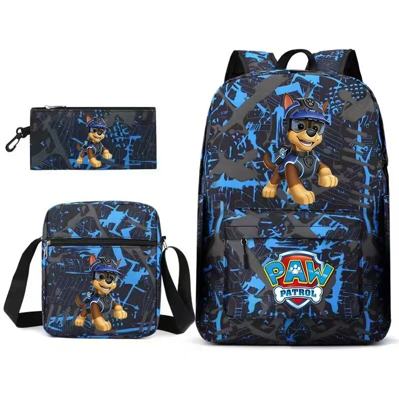 Mochila infantil Patrulha Canina com estampa colorida dos filhotes, material poliéster resistente, alças acolchoadas, bolsos laterais e design divertido, ideal para escola.
