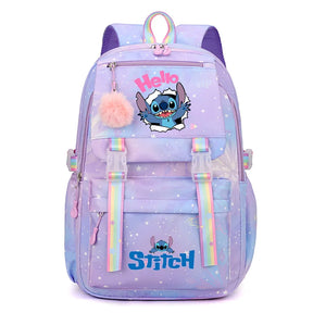 Mochila feminina temática Stitch Luffy One Piece, modelo rosa com alças ajustáveis e compartimento principal espaçoso para uso diário.