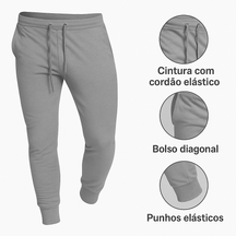 Calça Jogger SoftFit masculina em algodão, com bolsos, cós ajustável e punhos nas barras. Visual moderno e confortável para o dia a dia.