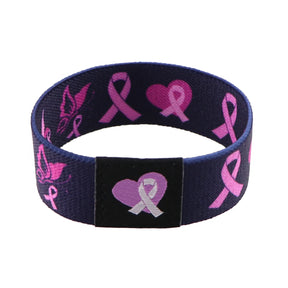 Pulseira com pingente de quebra-cabeça colorido, símbolo do autismo. Ajustável, elegante e feita para apoiar a inclusão com estilo.