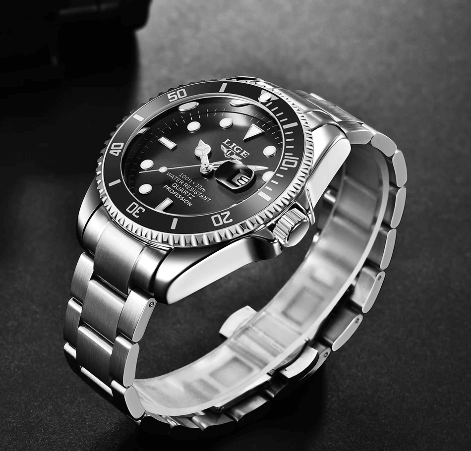 Relógio masculino em aço inoxidável, resistente à água, com design elegante e mecanismo preciso para estilo e desempenho diário.