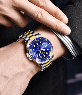Relógio masculino em aço inoxidável, resistente à água, com design elegante e mecanismo preciso para estilo e desempenho diário.