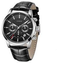 Relógio inteligente em titânio moderno, resistente e sofisticado.