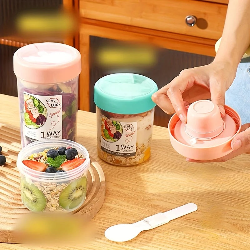 Salada no pote prática, saudável e pronta para consumo.