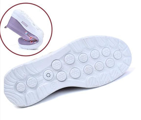 Sapatilha Ortopédica Viena feminina com palmilha anatômica, solado antiderrapante e design elegante para conforto diário.