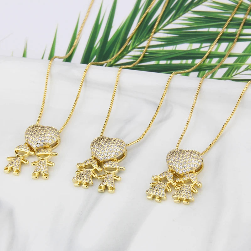 Semi joia fina com pingente de coração brilhante e elegante.