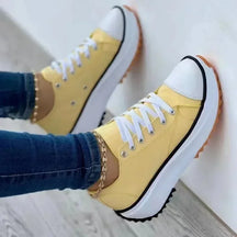 Tênis feminino casual cano alto com design moderno, tecido respirável e solado antiderrapante. Ideal para conforto e estilo no dia a dia.