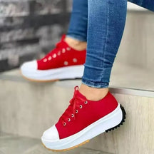 Tênis feminino casual cano alto com design moderno, tecido respirável e solado antiderrapante. Ideal para conforto e estilo no dia a dia.