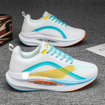 Tênis esportivo 2025 com solado amortecido, tecido respirável e design leve – ideal para corrida, treino e uso casual