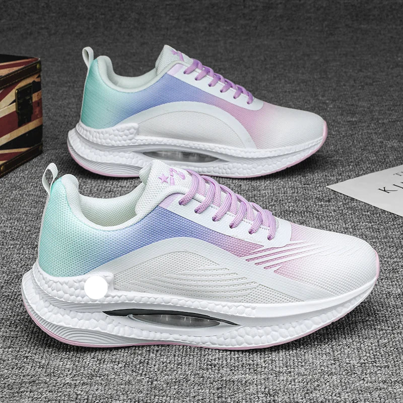Tênis esportivo 2025 com solado amortecido, tecido respirável e design leve – ideal para corrida, treino e uso casual