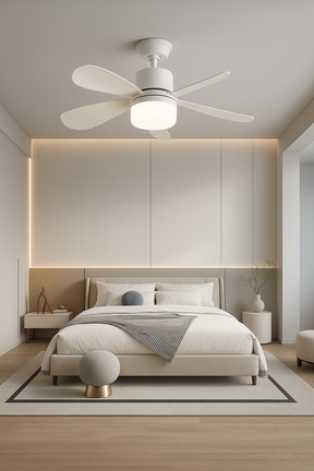 Ventilador de teto com lâmpada LED e controle remoto, design moderno e silencioso. Ideal para conforto e ventilação prática em qualquer ambiente.